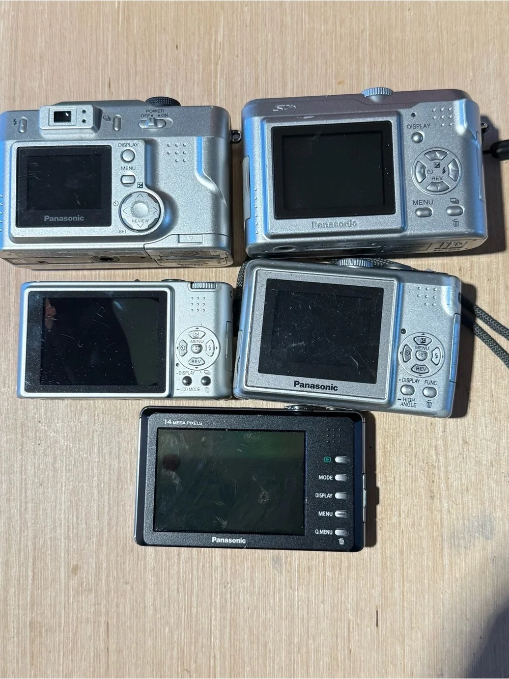 Lot of 5 Panasonic Lumix Digital Cameras BROKEN “Parts/Repair”Buy As Is Read Blw